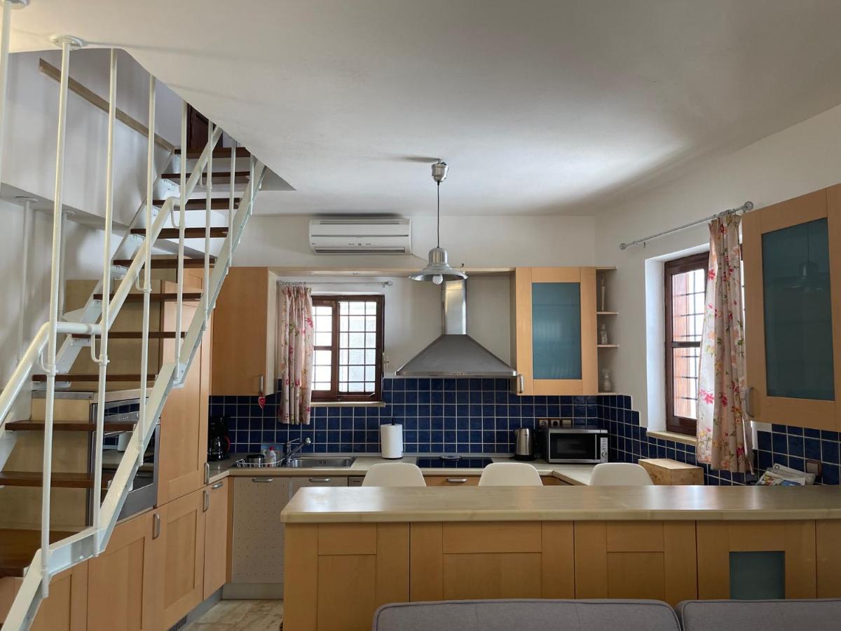 הוילה הידרה Rania'S House מראה חיצוני תמונה